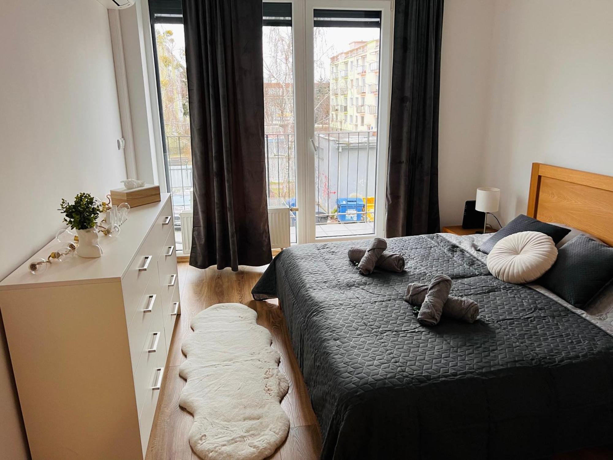 Old Town City Center Apartment 1 - Private Parking Included Kosice Luaran gambar